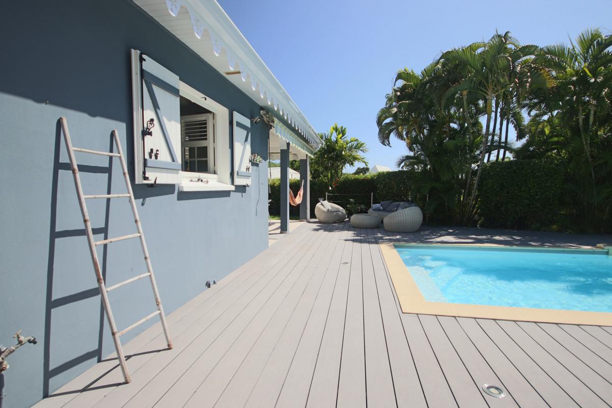 7 Location villa piscine le diamant Martinique_deck